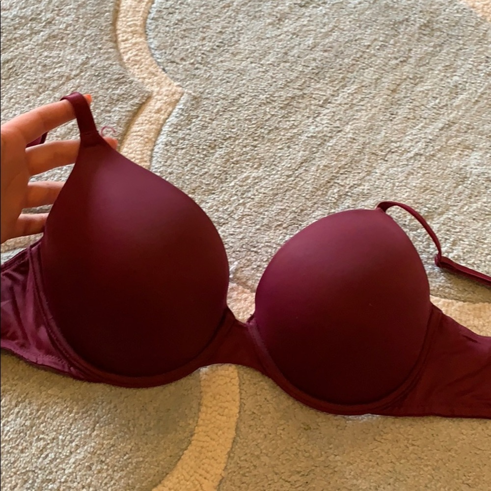 pink bra